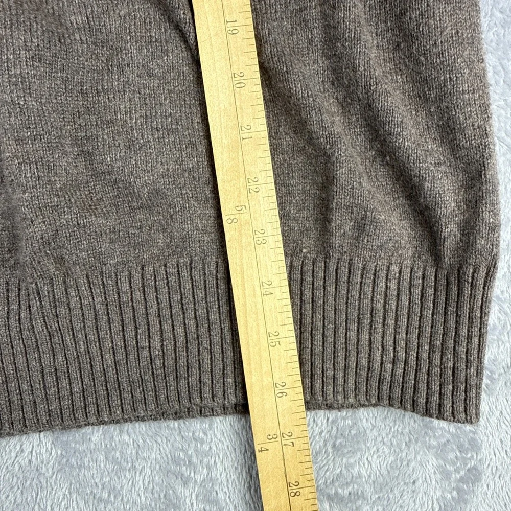 J Crew Men's Size Medium Brown Wool Blend Knit Crew Neck Sweater Preppy Academia